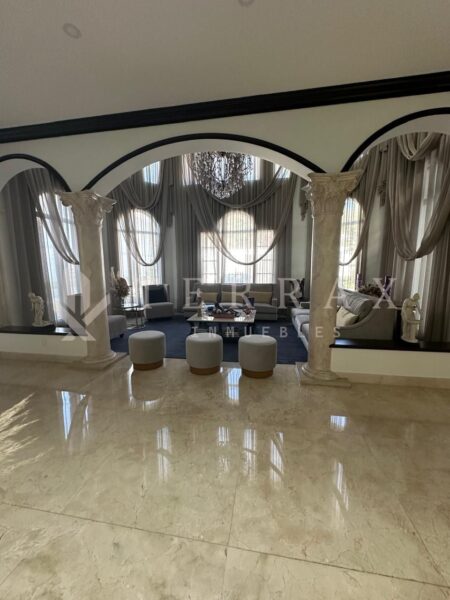 Mansión de lujo, en venta en Jardines del Pedregal, CDMX