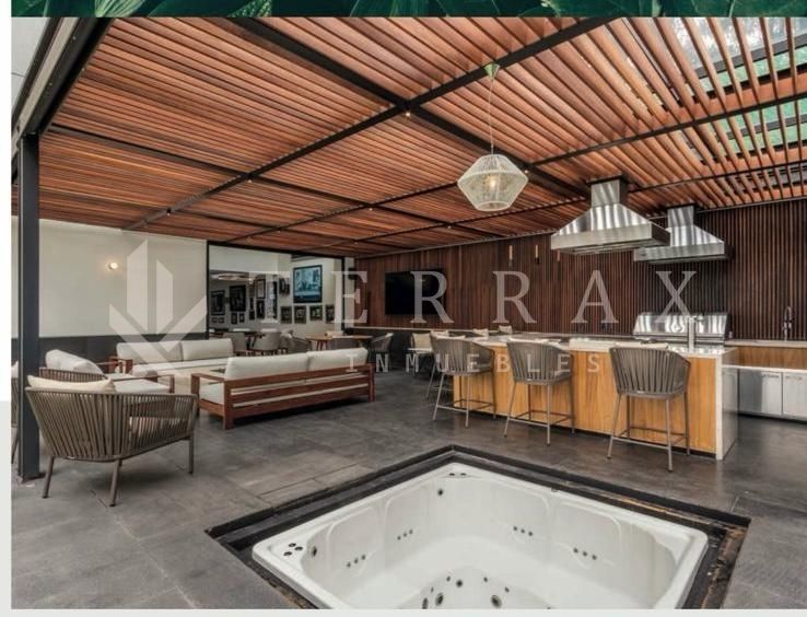 Mansión de lujo, en venta en Jardines del Pedregal, CDMX