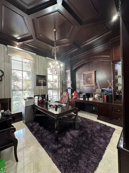 Mansión de lujo, en venta en Jardines del Pedregal, CDMX