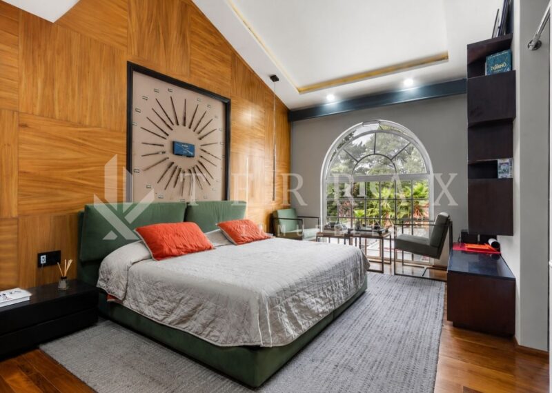 Mansión de lujo, en venta en Jardines del Pedregal, CDMX